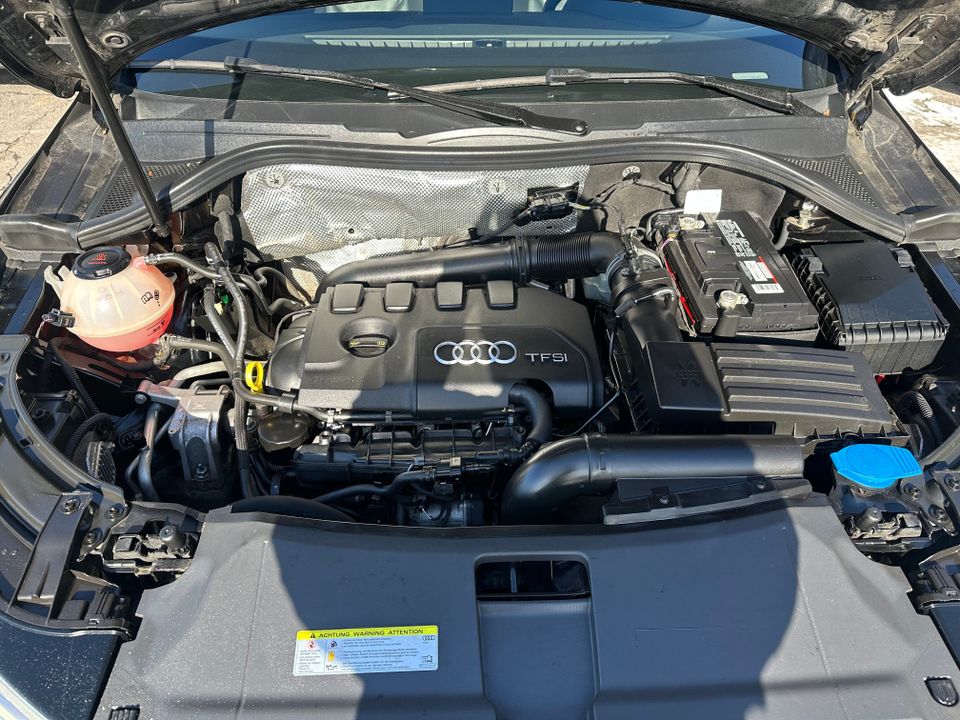 Audi Q3 2018 - Image 26