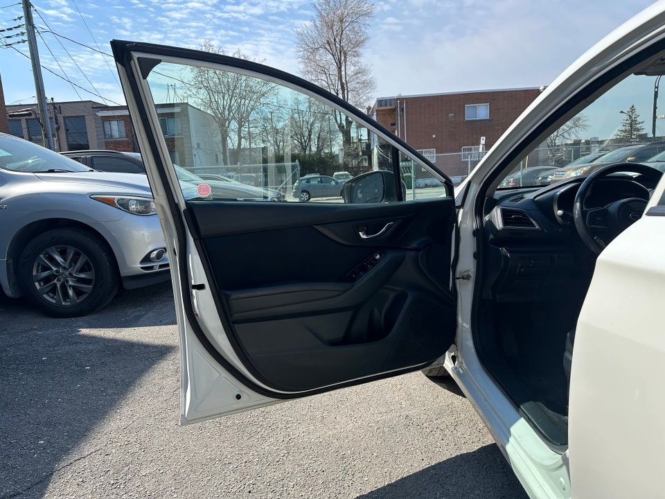Subaru Impreza 2018 - Image 16
