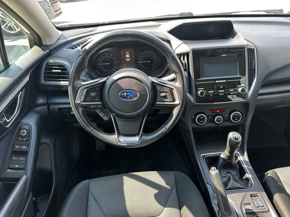Subaru Impreza 2018 - Image 17