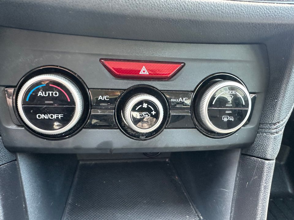 Subaru Impreza 2018 - Image 20
