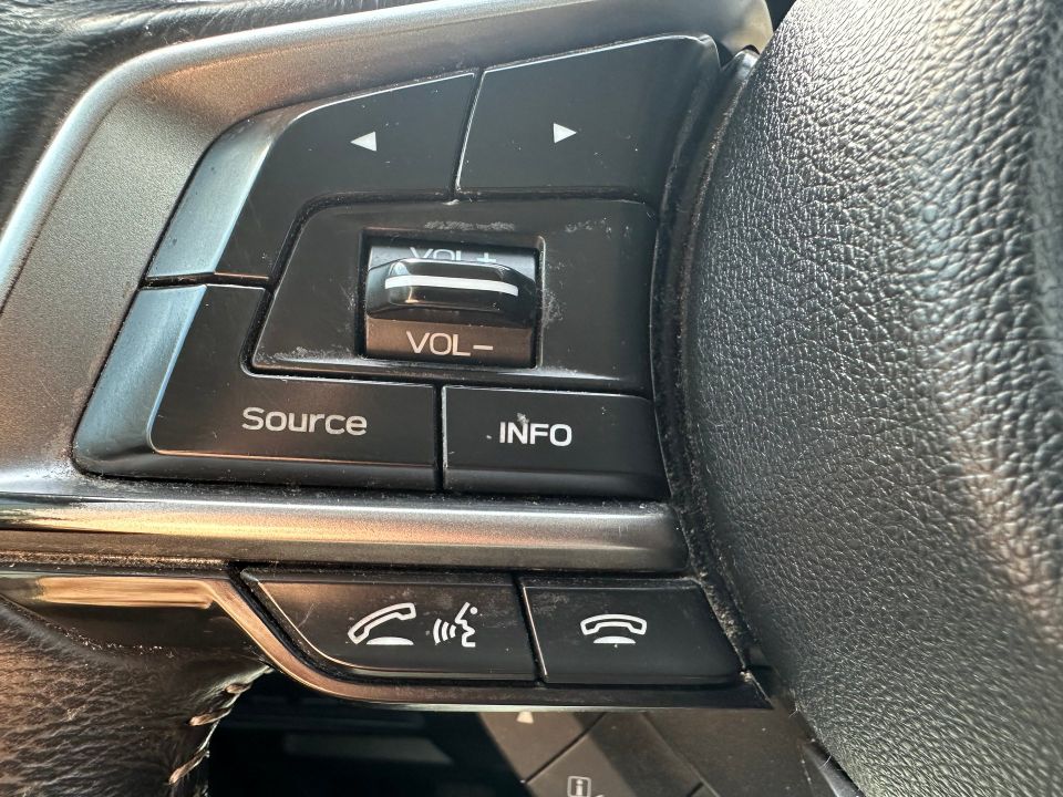 Subaru Impreza 2018 - Image 22
