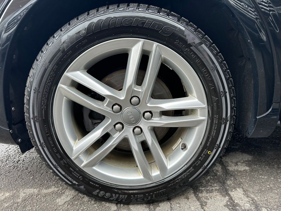 Audi Q3 2018 - Image 25