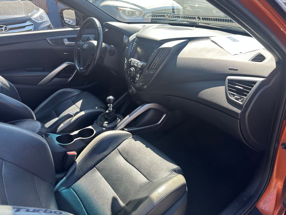 Hyundai Veloster 2016 - Image 15