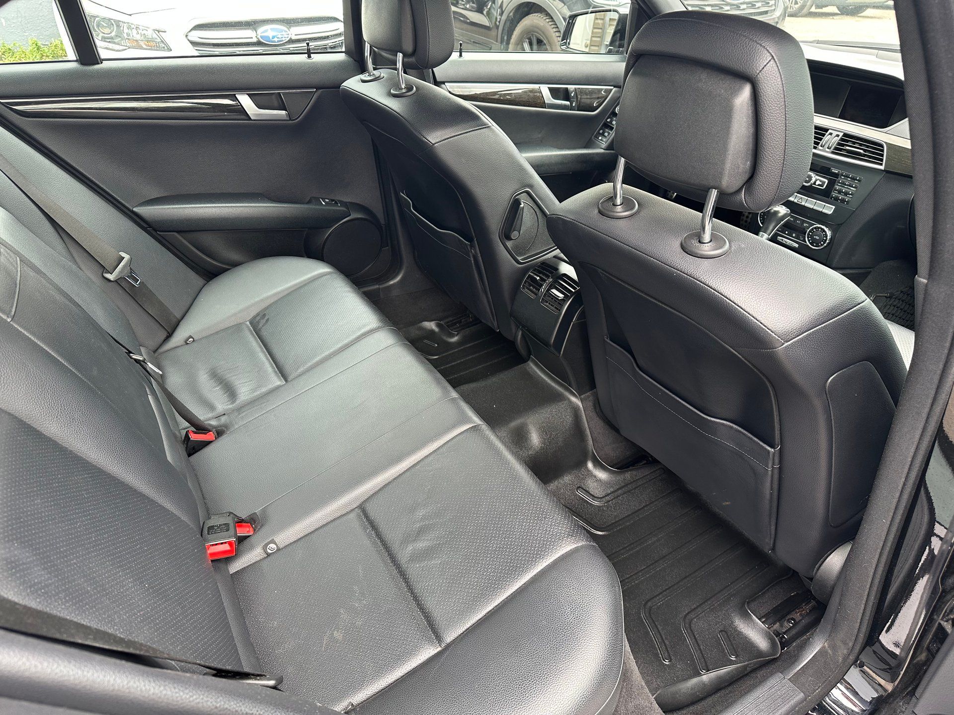 Mercedes-Benz C 300 2014 - Thumbnail 14