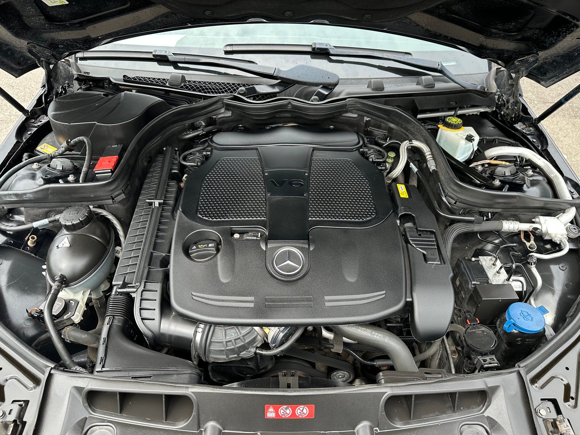 Mercedes-Benz C 300 2014 - Thumbnail 25