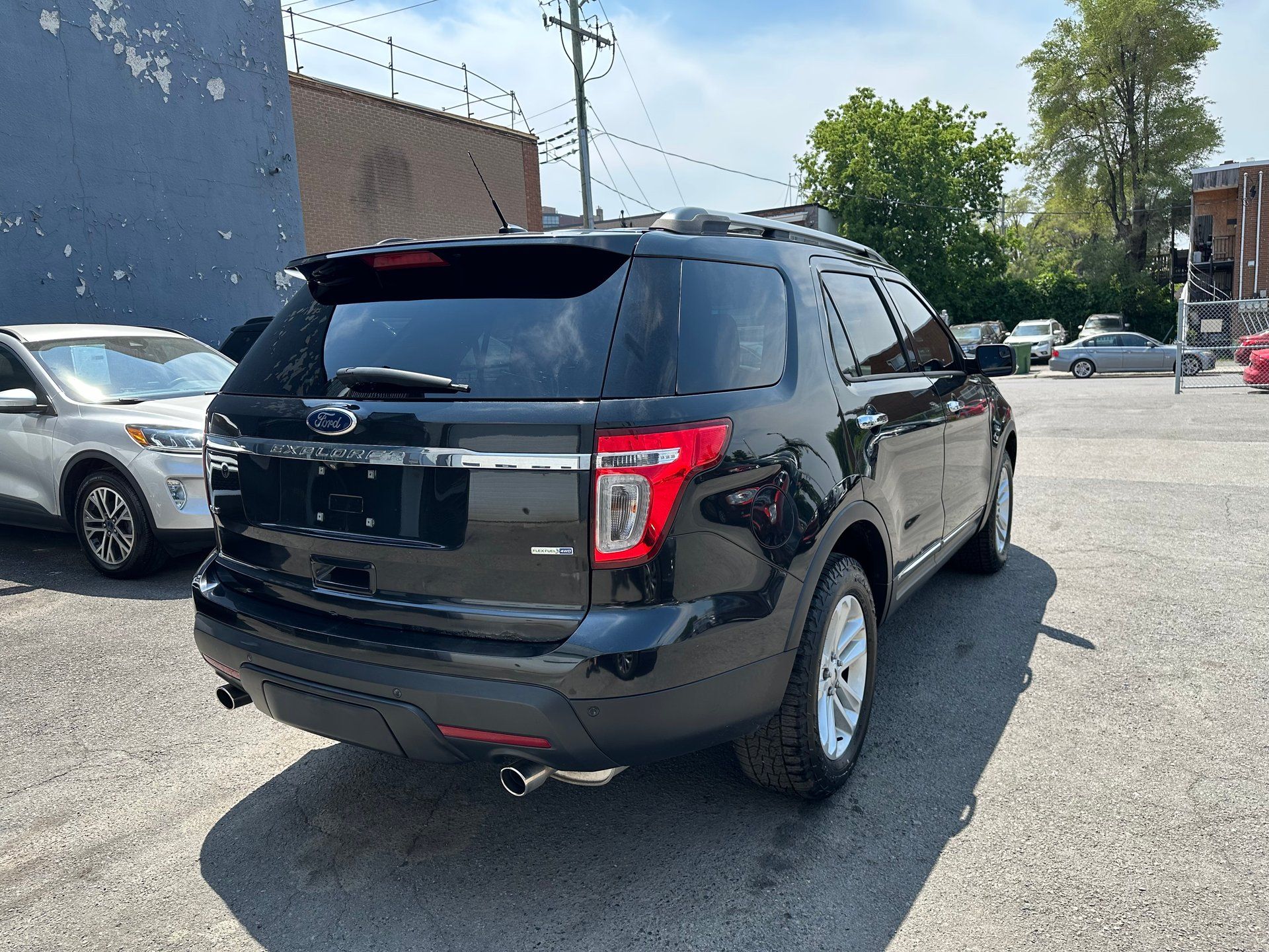Ford Explorer 2014 - Thumbnail 6